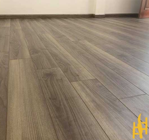 Sàn Gỗ Công Nghiệp Giá Tốt Tại Chơn Thành