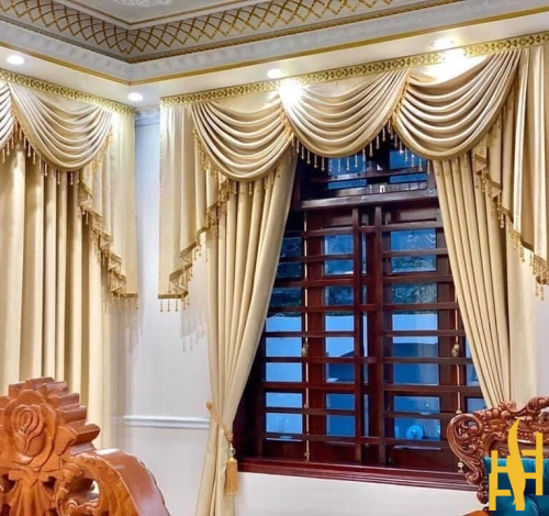 Thi Công Rèm Nữ Hoàng Tại Bình Dương